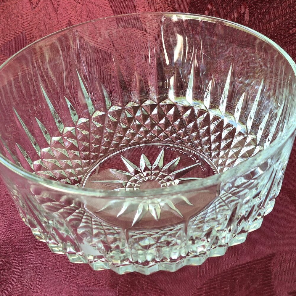Stunning Arcoroc France Diamond Starburst Pattern Tempered Glass.  Circa Late 50